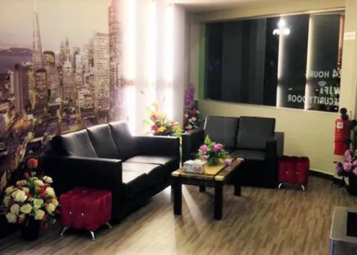 B+ Hotel