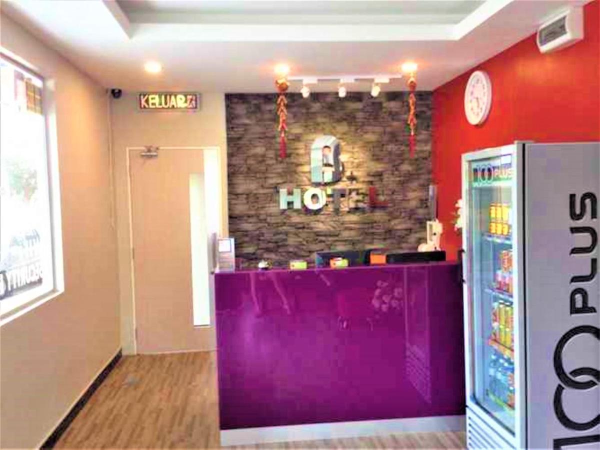 Hotel B+